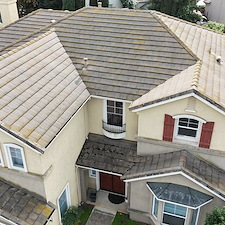 Top-Quality-Moss-Removal-And-Roof-Soft-Washing-In-Elk-Grove-CA 3