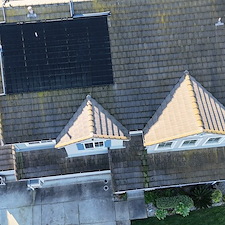 Top-Quality-Roof-Cleaning-in-West-Sacramento-CA 1